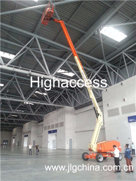 600A發(fā)動機(jī)驅(qū)動曲臂式高空作業(yè)平臺